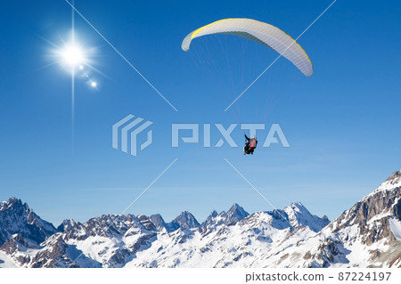 paragliding paragliding 87224197