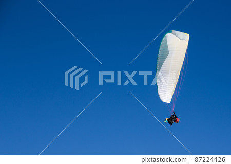 paragliding paragliding 87224426