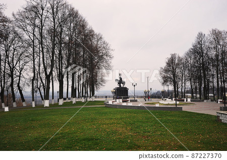 monument to Prince Vladimir and St. Fedor in Vladimir 87227370