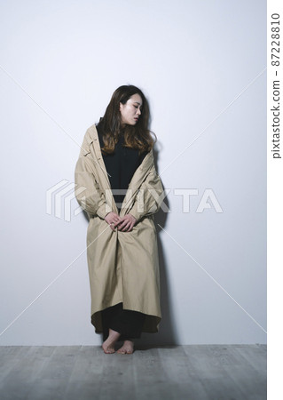 Cool female portrait 87228810