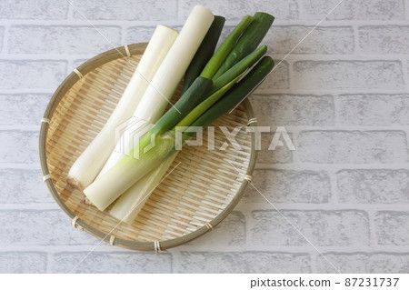 香甜可口的深谷大蔥 香甜可口的深谷大蔥 87231737