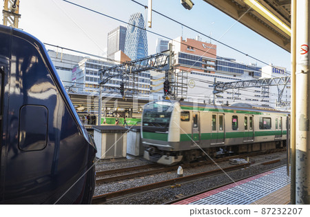 Sotetsu Line Railway Private Railway Sotetsu Blue Shinjuku Station Home Saikyo Line 87232207
