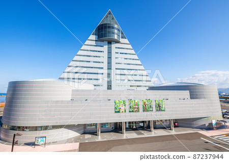 青森縣青森市青森縣觀光信息中心 晴天時的阿斯帕姆 青森縣青森市青森縣觀光信息中心 晴天時的阿斯帕姆 87237944