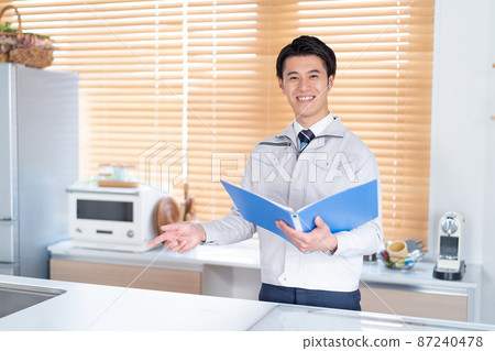 Workwear businessman to check 87240478