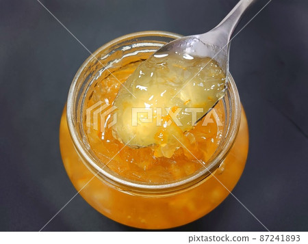 口味多樣的柚子茶 87241893