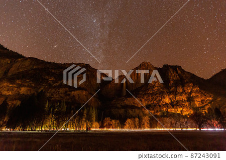 Night view of the upper Yosemite Falls of Yosemite National Park 87243091