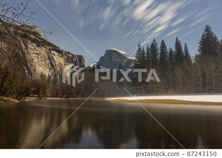 Night view of the half dome and merced river landscape of Yosemite National Park 87243150