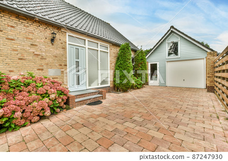 Exterior of the inner courtyard of the house 87247930
