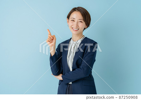 企業女性指點 87250908