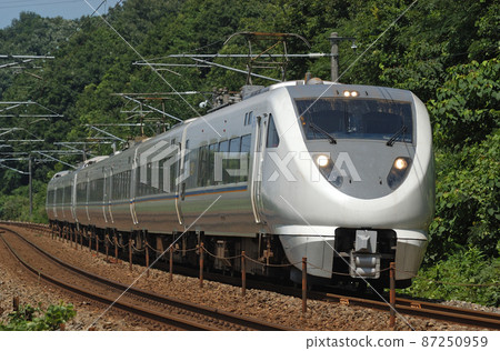 Hokuriku Main Line Tsubata-Kurikara JR West 683 series S06 + S24 formation (Kanazawa) Shirasagi Hokuriku Main Line Tsubata-Kurikara JR West 683 series S06 + S24 formation (Kanazawa) Shirasagi 87250959