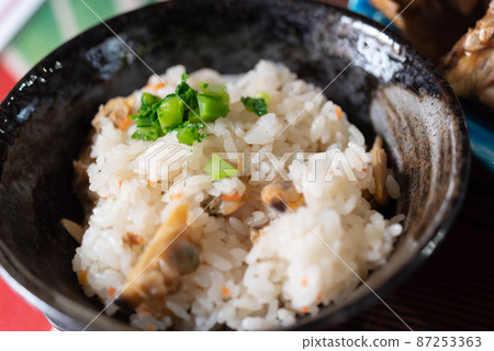 煮熟的米飯 煮熟的米飯 87253363