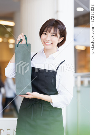 女售貨員 87253828