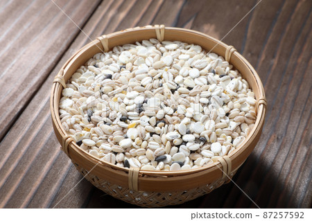 Five grains Five grains 87257592
