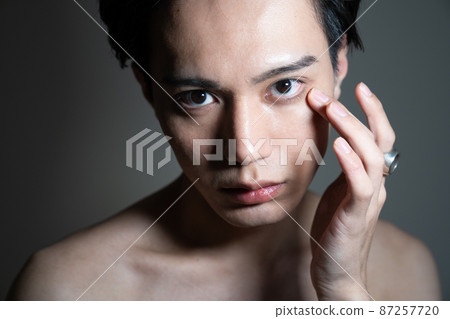 Cool Men's Men's Beauty Portrait 87257720