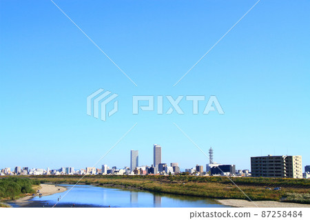 Gifu City, Gifu Station Skyscraper County and Surrounding Scenery Gifu City, Gifu Station Skyscraper County and Surrounding Scenery 87258484