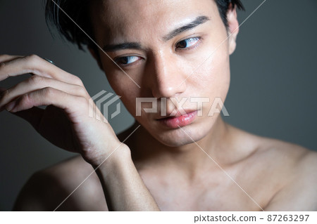 Cool Men's Men's Beauty Portrait Cool Men's Men's Beauty Portrait 87263297