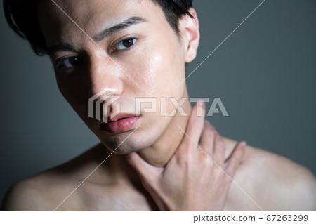 Cool Men's Men's Beauty Portrait 87263299