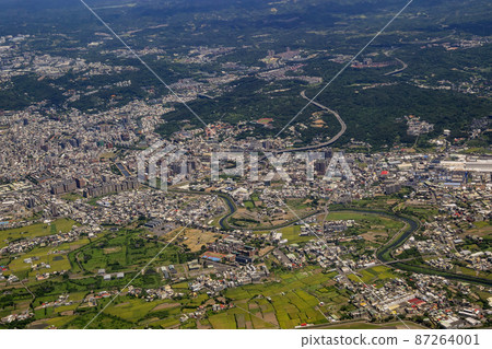 Sunny aerial view of the Hsinchu City 87264001