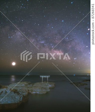 茨城縣常陸那仲市大洗磯崎神社、上磯鳥居的銀河 87268341
