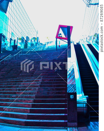 京都站大樓梯(JR京都站/京都市下京區) 京都站大樓梯(JR京都站/京都市下京區) 87269085