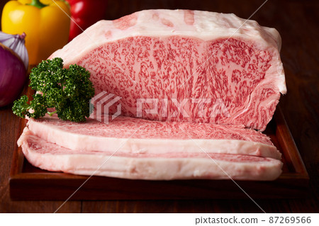 Japanese black beef loin steak A5 grade Japanese black beef loin steak A5 grade 87269566