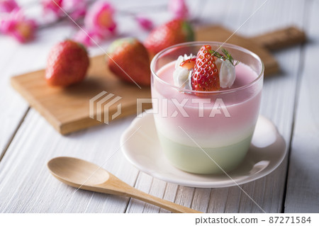 雛松菱餅式牛奶布丁 87271584