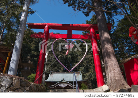 神社的雛裝飾 87274692