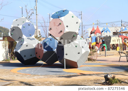 Play with parents and children in Mooovi Shimonoseki 87275546