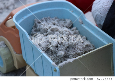在 Mooovi Shimonoseki 與父母和孩子一起玩耍 87275553