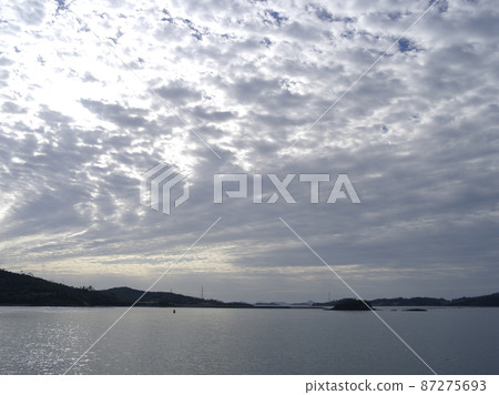 Sea, fishing village, Sinan-gun, Dochodo 87275693