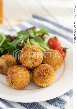 Croquette Croquette 87277373