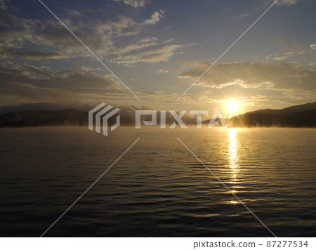 Dumulmeori. Sunrise. Ferry. Boat. In the morning Dumulmeori. Sunrise. Ferry. Boat. In the morning 87277534