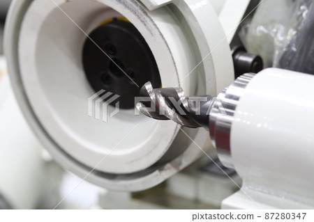 machining cutting tool regrinding equipment ; 87280347