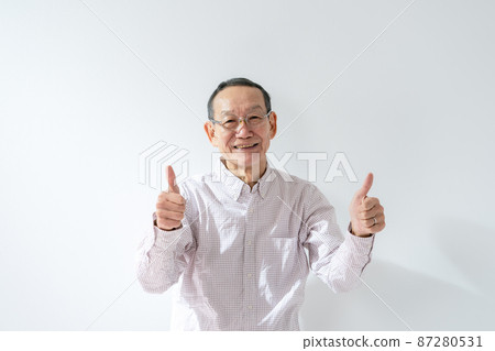 Senior man thumbs up smile Senior man thumbs up smile 87280531