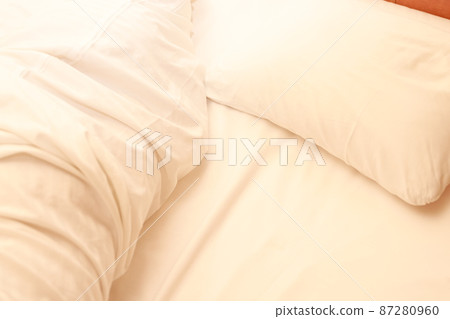 Disordered bed duvet 87280960