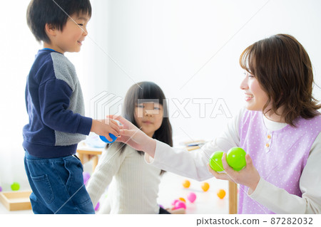 托兒所 87282032