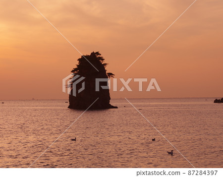 泰安郡、安眠島、Kkotji海灘、Halbae島、Halmae島、日落 泰安郡、安眠島、Kkotji海灘、Halbae島、Halmae島、日落 87284397