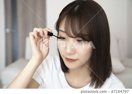 女人化妝 87284797
