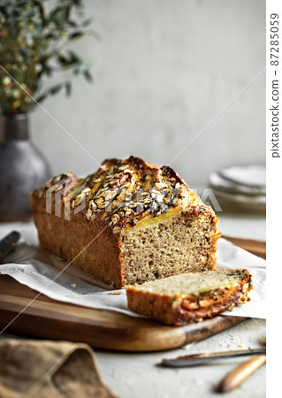 Banana Cake with Oat and Chia topping 87285059