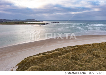 Dooey beach by Lettermacaward in County Donegal - Ireland 87285479