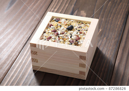 Eighteen grains 87286826