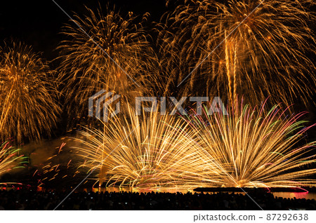 Tsuruga Toro Nagashi and Large Fireworks Festival from Matsubara Beach Tsuruga Toro Nagashi and Large Fireworks Festival from Matsubara Beach 87292638