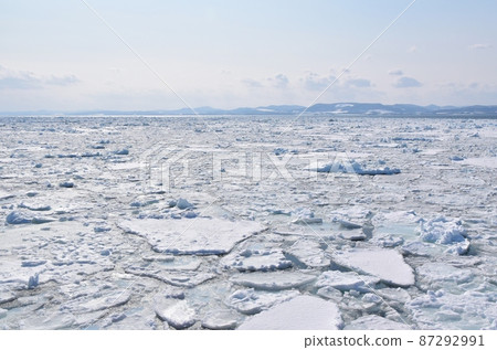 The sea of drift ice in Monbetsu Hokkaido The sea of drift ice in Monbetsu Hokkaido 87292991