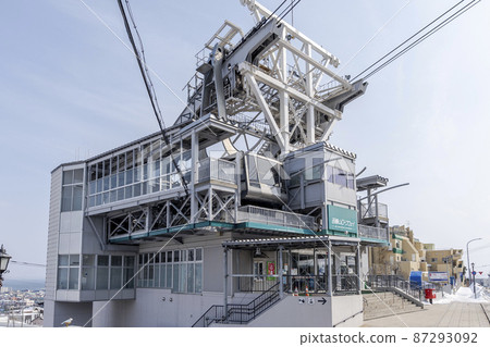 Hakodateyama Ropeway Sanroku Station 87293092