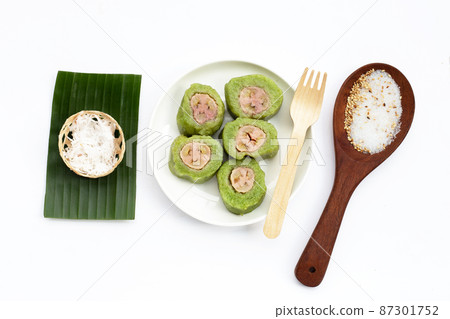 Thai dessert, Steamed sticky rice with banana Thai dessert, Steamed sticky rice with banana 87301752