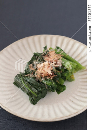 Spinach Ohitashi (home cooking) 87301875