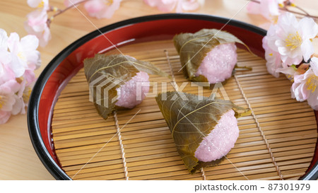 關西風格的櫻餅 | 春季小吃/圖像 關西風格的櫻餅 | 春季小吃/圖像 87301979