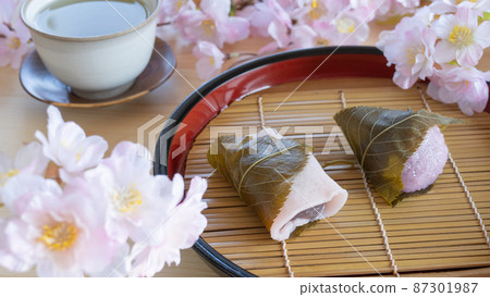 關東風味和關西風味的櫻花年糕的區別| 關東風味和關西風味的櫻花年糕的區別| 87301987
