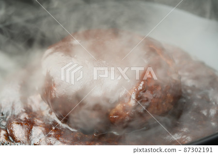 Freshly baked hamburger Freshly baked hamburger 87302191