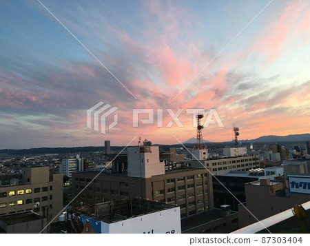 晚上景觀 87303404